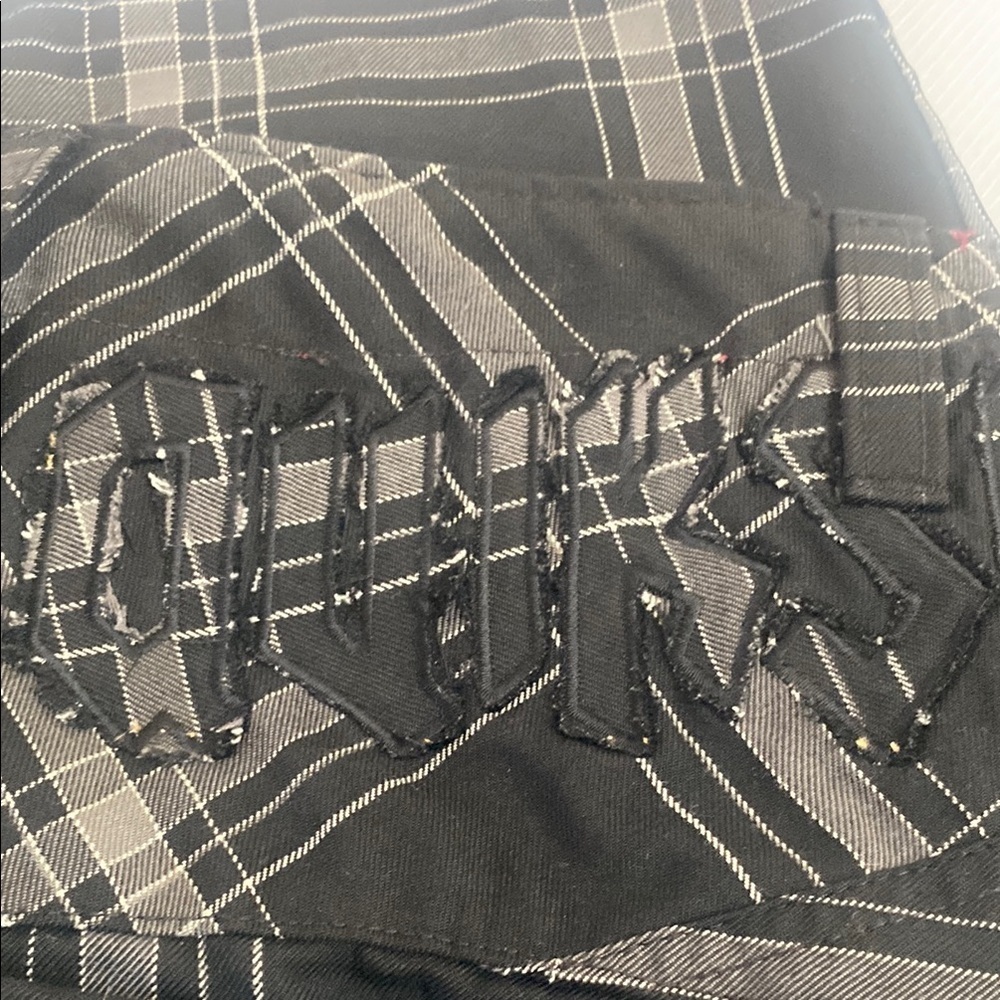 Quiksilver Shorts Plaid Black Logo Skater Y2K Size 30 - Picture 11 of 16